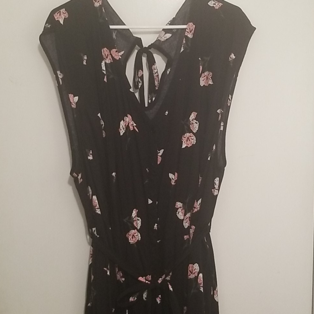 Black Sleeveless Romper